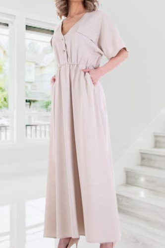 Gyönyörű lezseren elegáns zsebes maxiruha