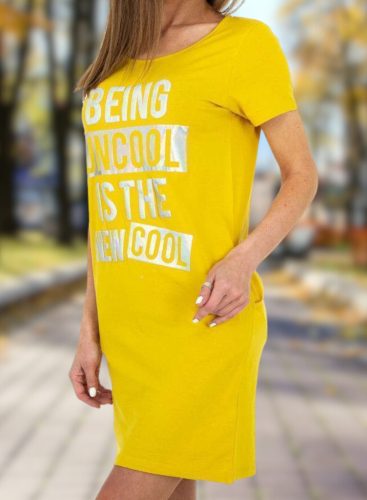 Rövid ujjú basic zsebes mintás sárga pólóruha /tunika