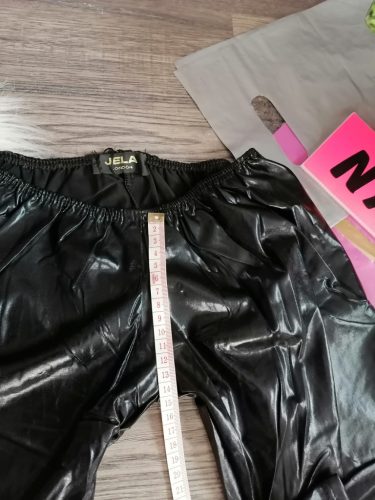 Fekete extra csípő fazonú latex nedves hatású leggings / cicanadrág