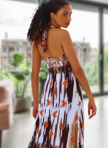 Barna színű mintás maxiruha / hosszú ruha