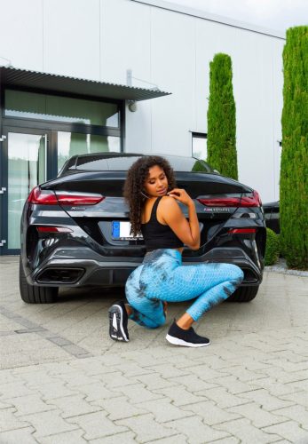 Alakformáló PUSH UP kék mintás fitness leggings / cicanadrág (8096)