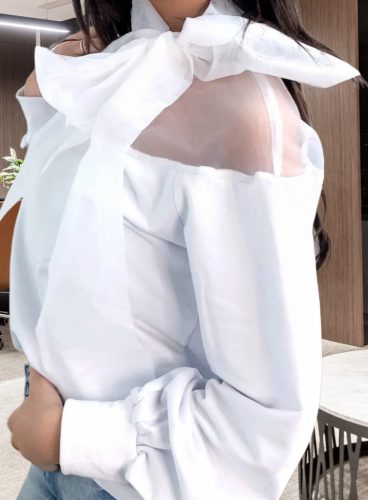 Elegáns fehér lezser blúz extra masnival