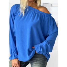 Ujján vállán gumírozott elegáns lenge kék blúz