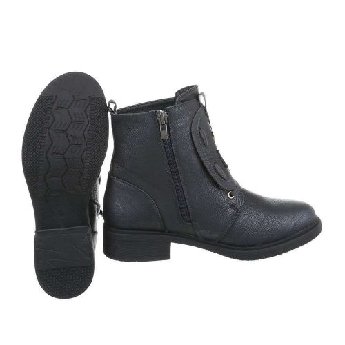 Fekete hímzett bakancs (H-4)