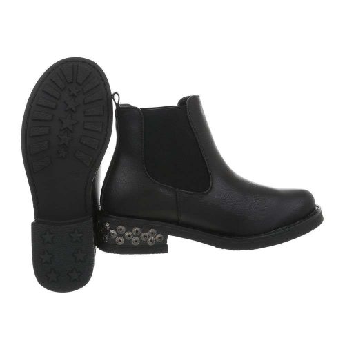 Fekete szegecses bakancs (H13-1)