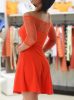 Vállán és ujján áttetsző elegáns korall színű miniruha (JW086)