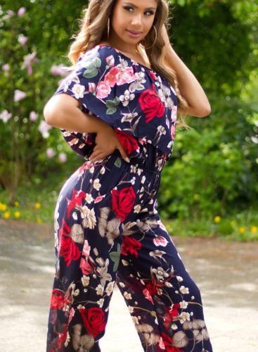 Hosszú kék mintás lenge félvállas overál