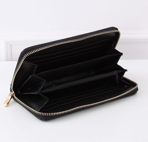 Anyagában mintás fekete lakk pénztárca (13-91-72)